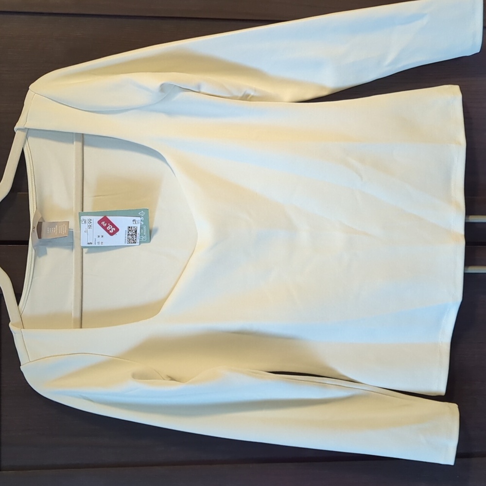 Women's Cream Long-Sleeve Blouse